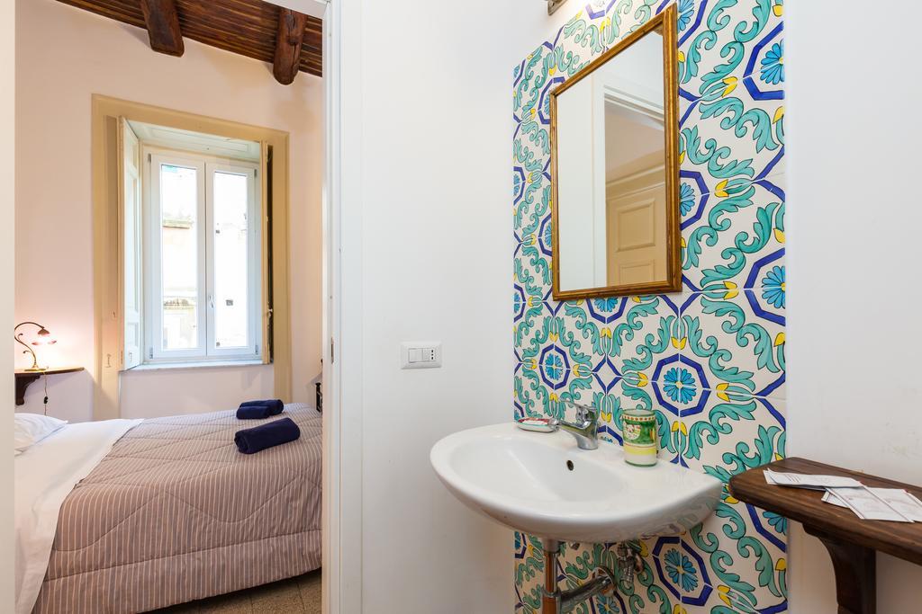 Don Pedro Vicere Di Toledo In The Center Guest house Naples