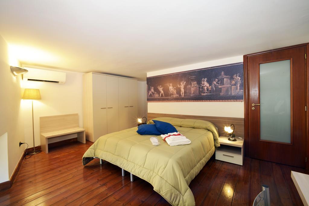 Italia Apartment *