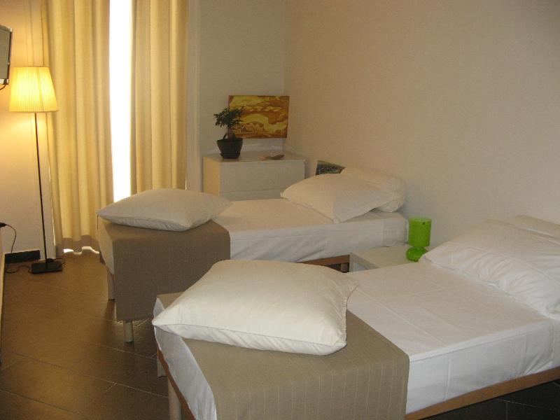 Ibed 2* Naples