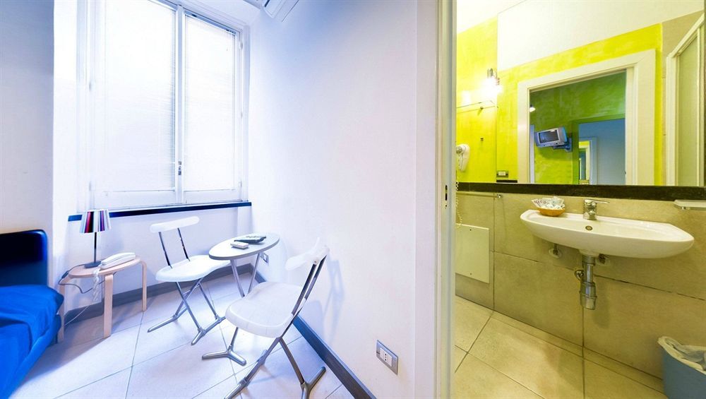 Bed & Breakfast Caracciolo 10 Naples