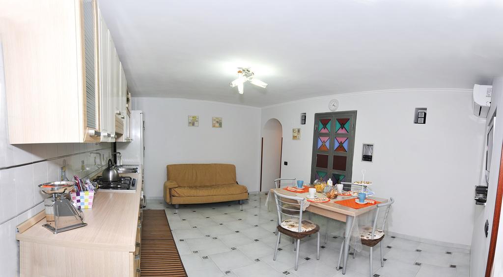 Welcome House *
