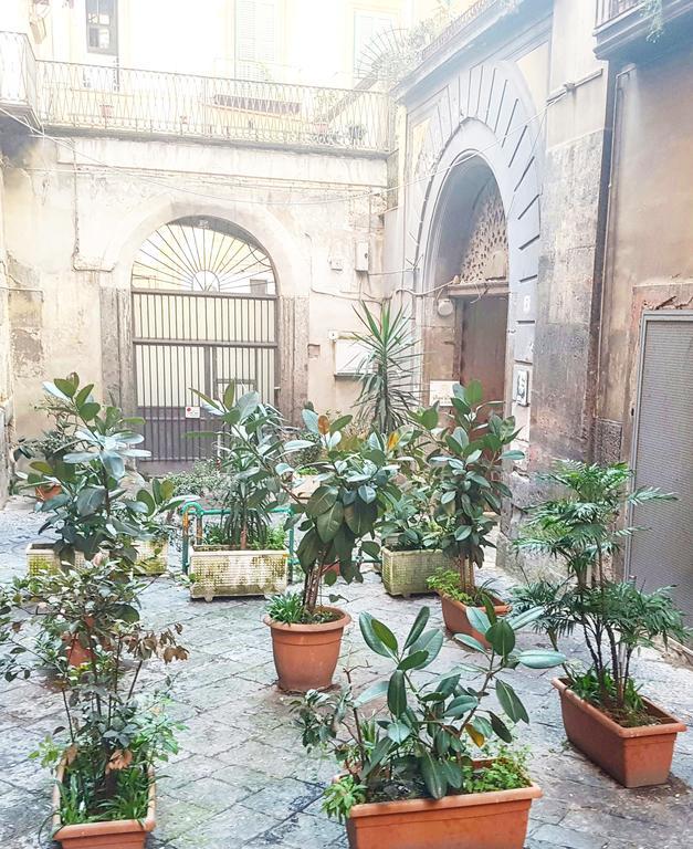 Royal Dante Bed & Breakfast Naples