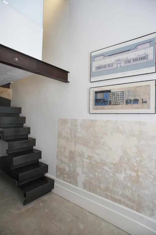Belledonne & Gallery