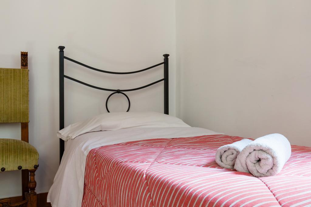 Don Pedro Vicere Di Toledo In The Center Guest house 3*