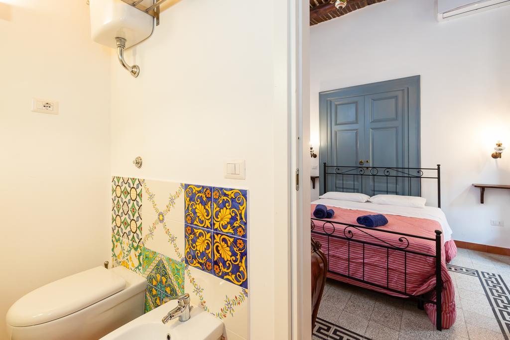 Guest house Don Pedro Vicere Di Toledo In The Center 3*