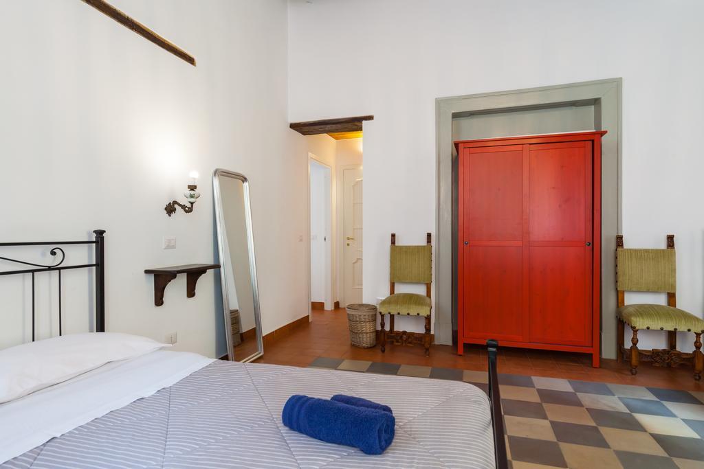 Don Pedro Vicere Di Toledo In The Center Guest house Naples