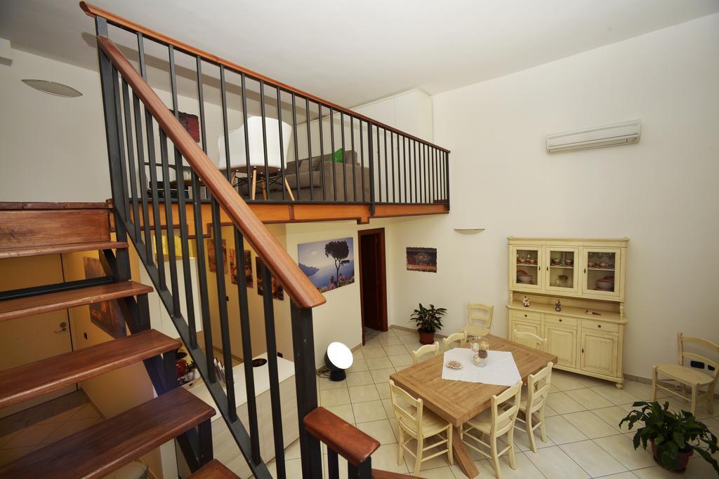 Apartment Italia