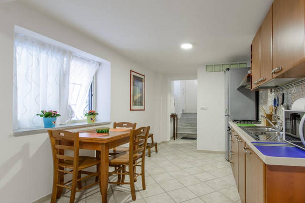 Apartment Casa San Marcellino Naples