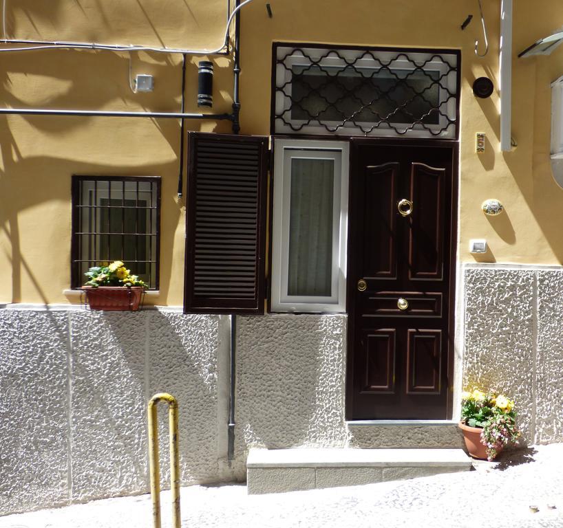 Lemon House * Naples