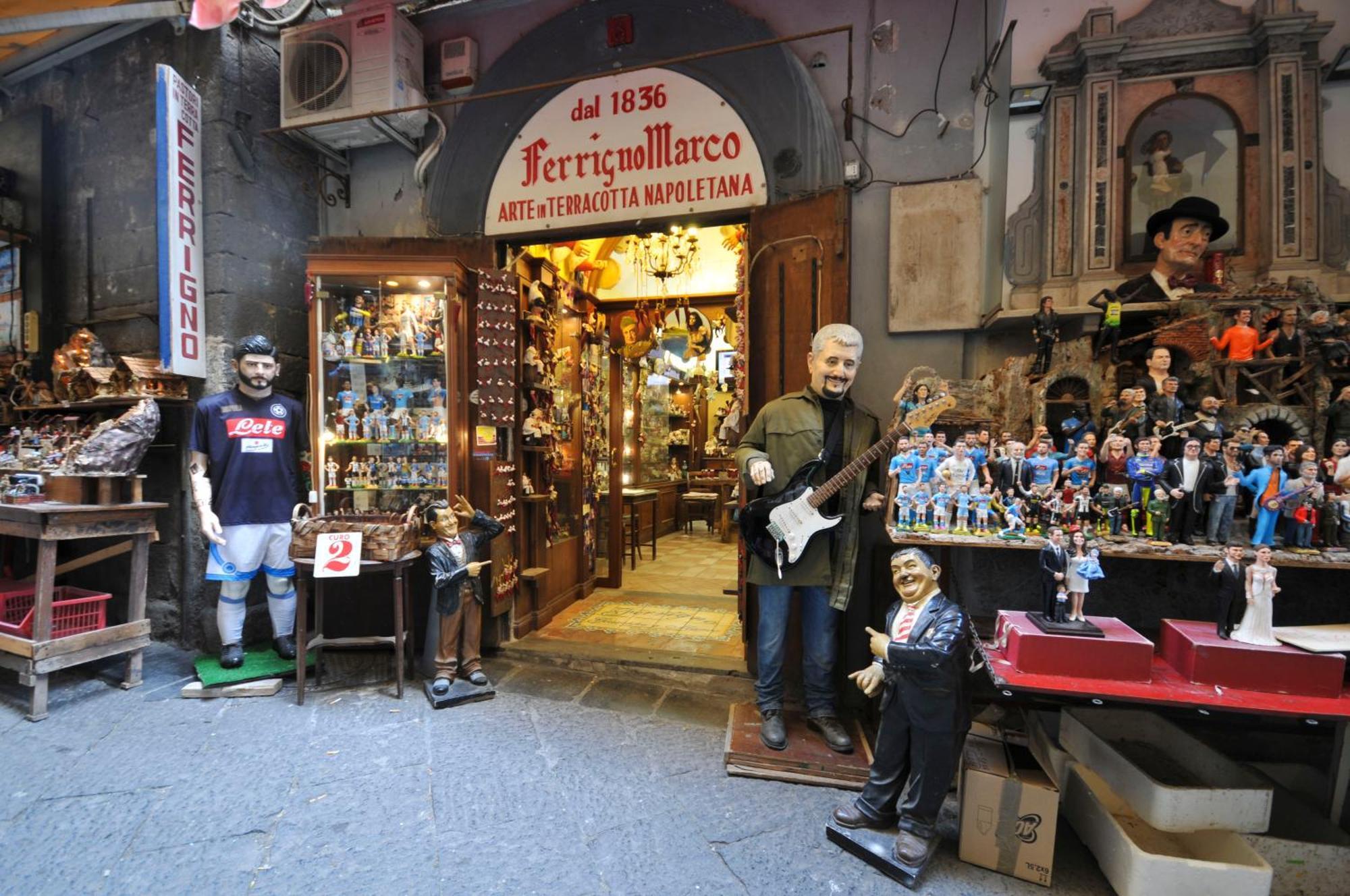 Welcome House * Naples
