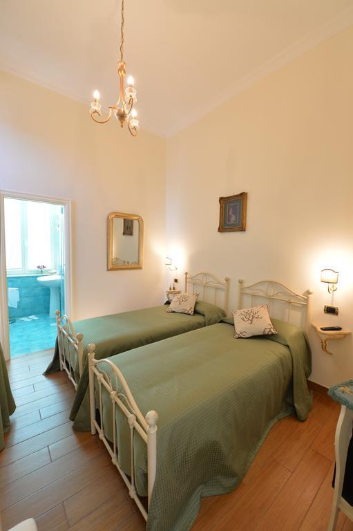 Bed & Breakfast Residenza Via Dei Mille Naples