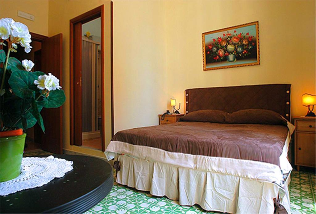 Domus Gemi Naples