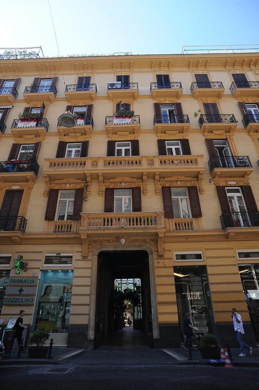 Residenza Via Dei Mille Bed & Breakfast 5*