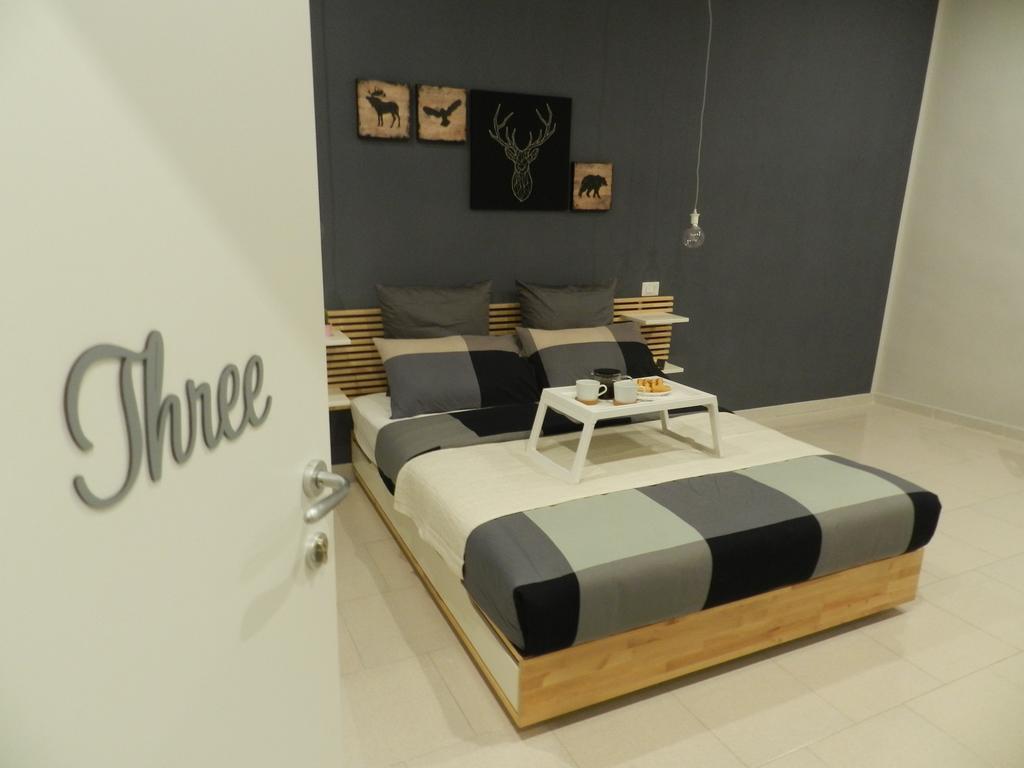 Mola Bed & Breakfast 3*