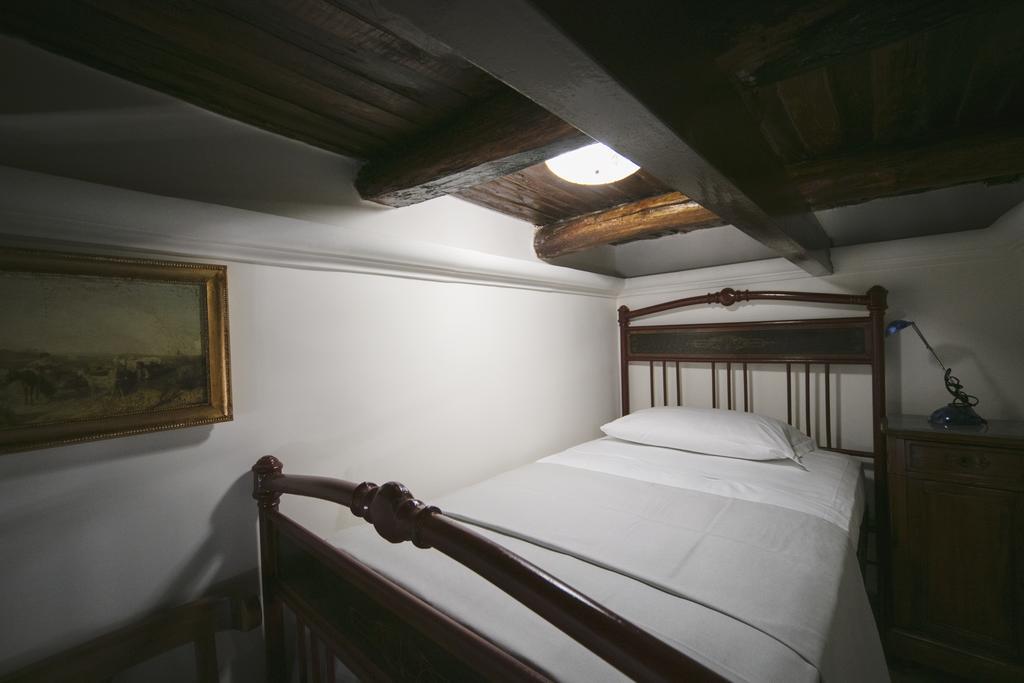 Bed & Breakfast Area Angioina Naples