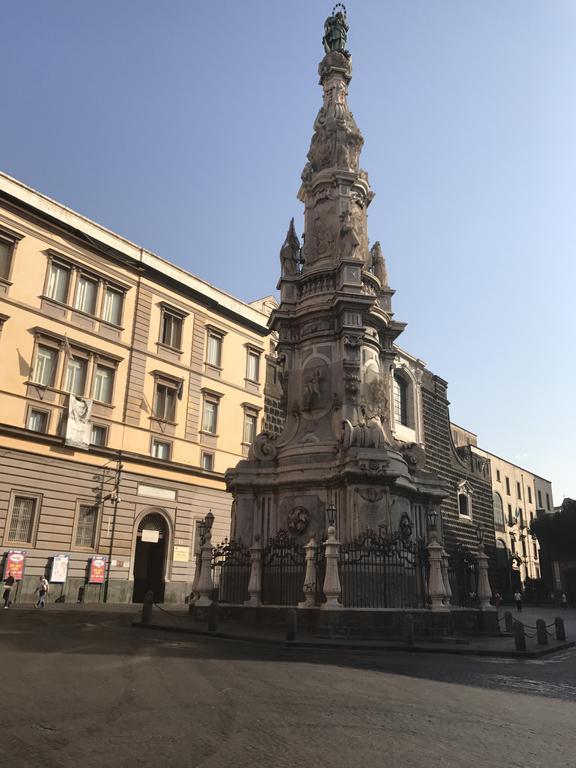 L'approdo Di Dante Naples