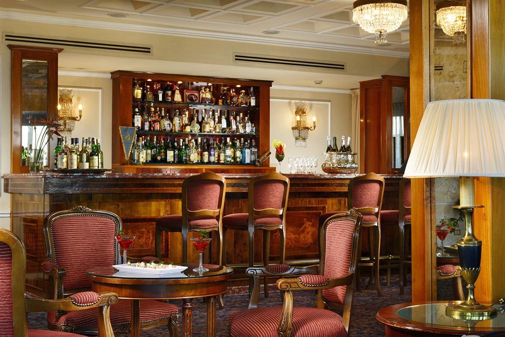 Grand Parker's 5* Naples