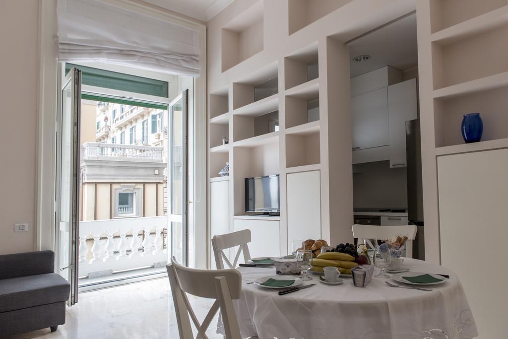 Apartment Casa San Carlo Naples