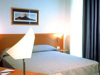 Ibis Styles Garibaldi 3*