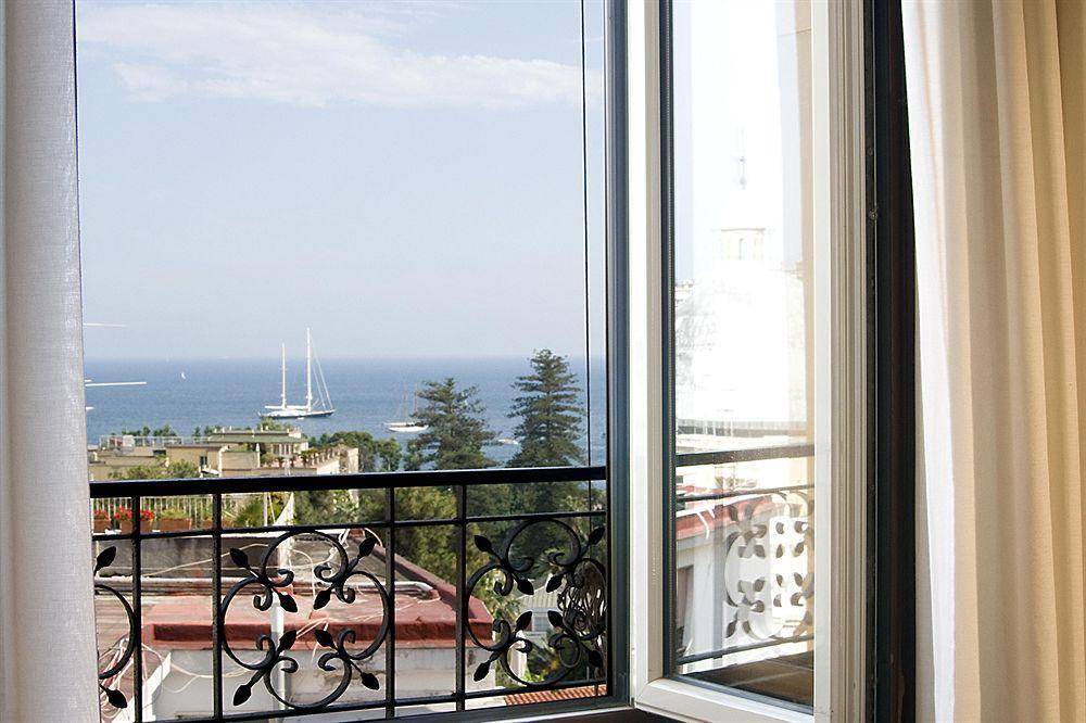 Pinto-storey Hotel 3*