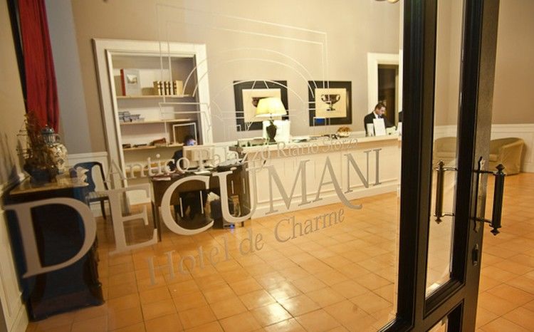 Decumani De Charme