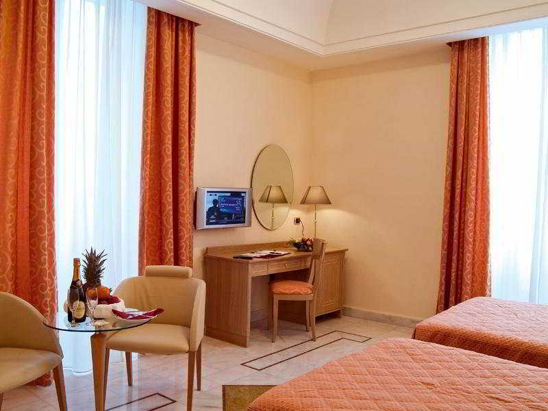 Sant'angelo 4*