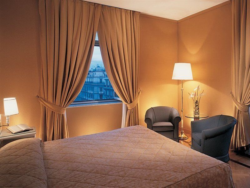 Hotel Grand Vesuvio 5*