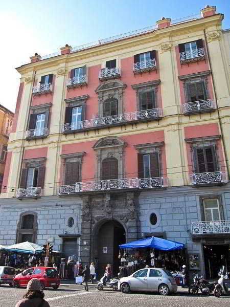 Palazzo Ruffo Di Bagnara Bed & Breakfast Naples