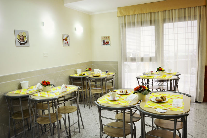 Hotel Colombo 3*