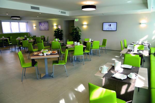 Cristina Hotel 3*