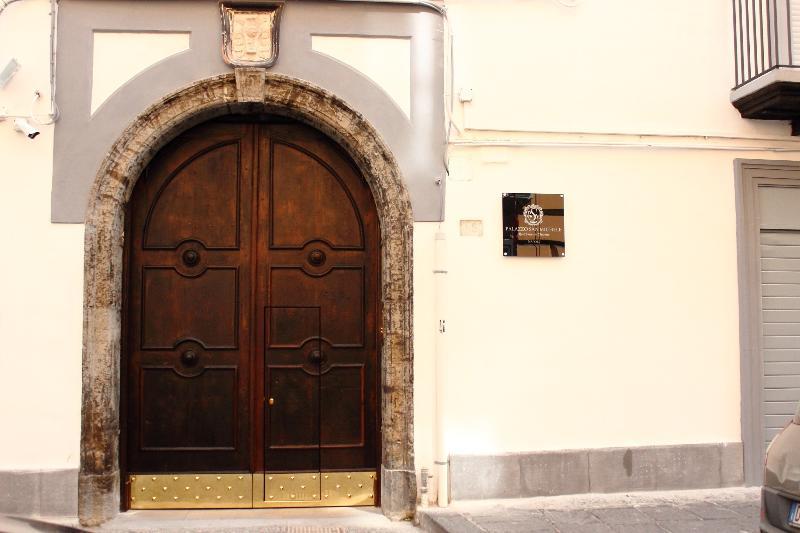 Palazzo San Vincenzo Naples