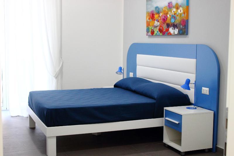 Palazzo San Vincenzo 3* Naples