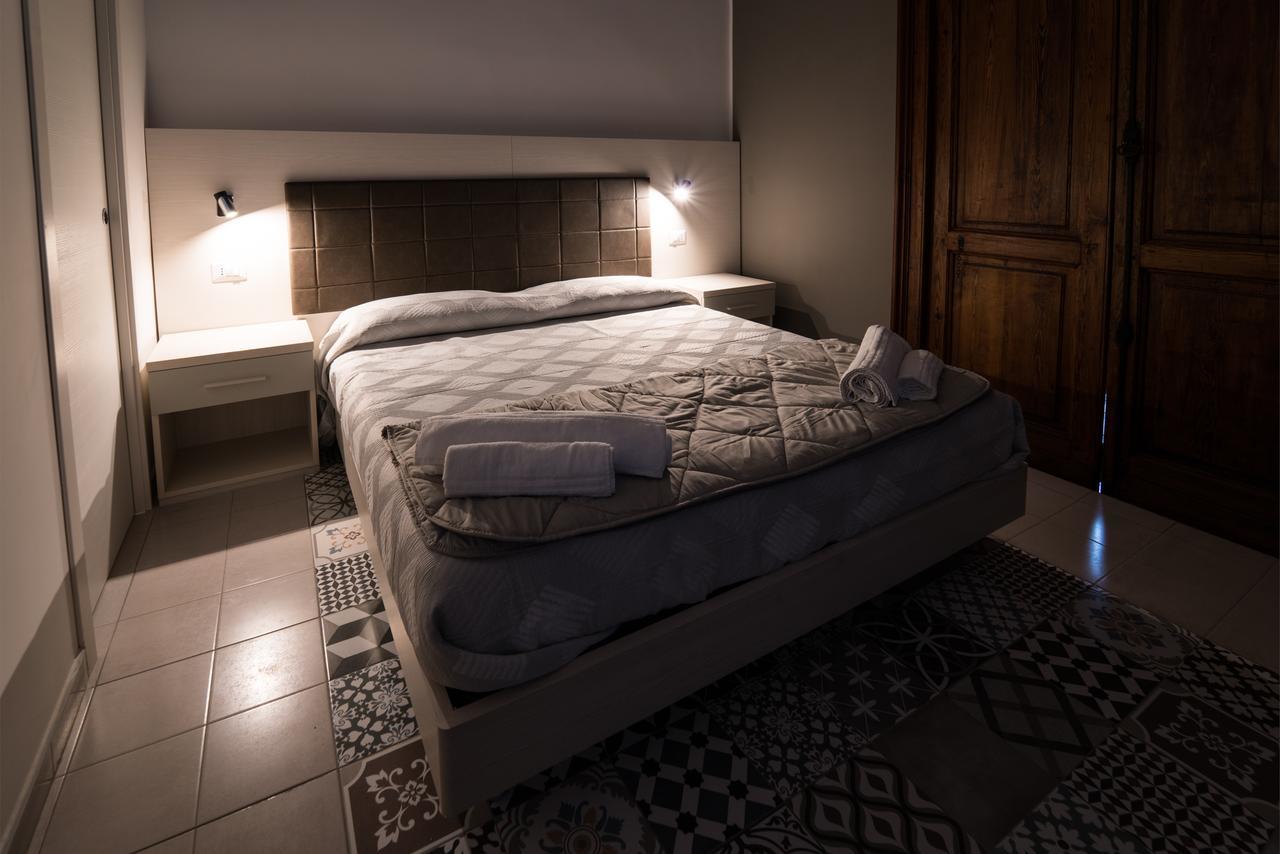 New Gallery 2* Naples