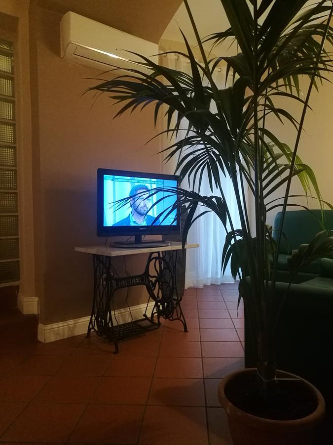 Bed Morelli 49 , Chiaia 2* Naples