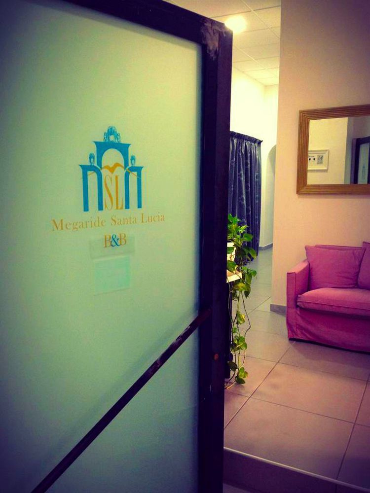 Bed & Breakfast Megaride Santa Lucia 3*
