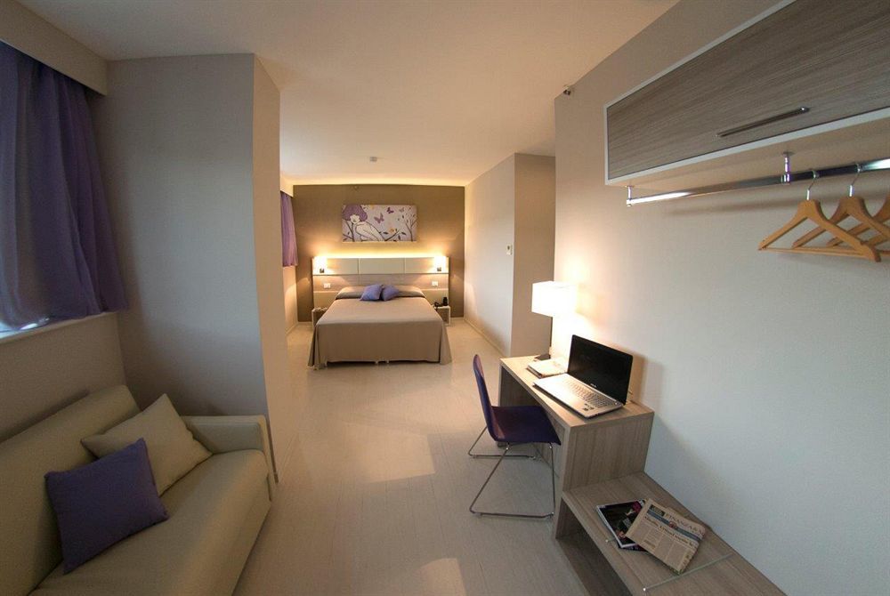Hotel Cristina 3*
