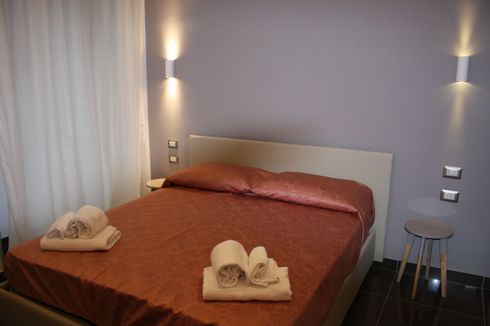 Guest house Be Italian Flat Bovio 3*