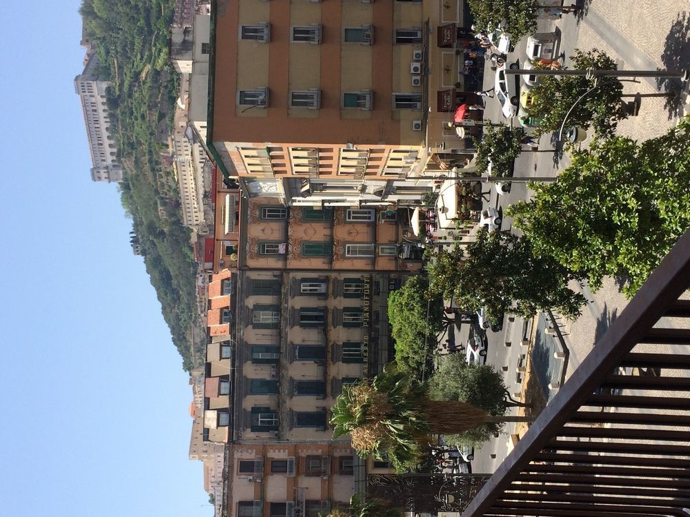 Art Resort Piazza Carita' 4*