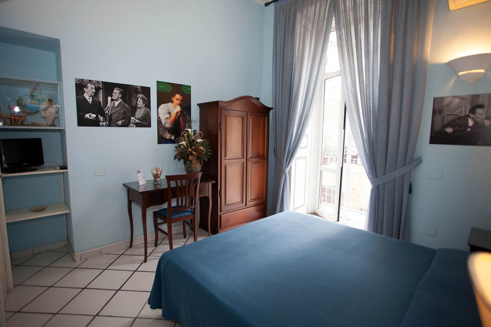 Terra Mia Naples