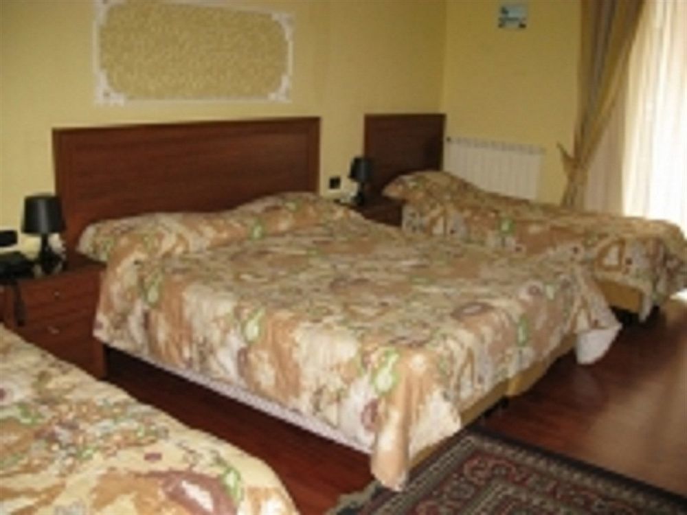 Enea Naples