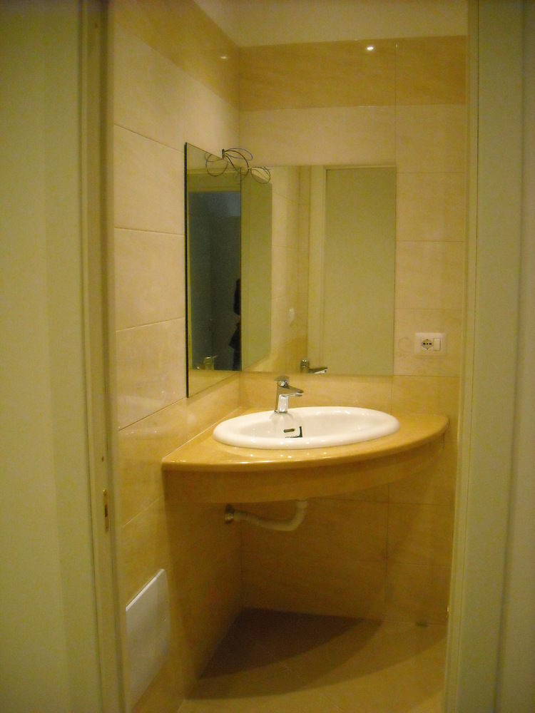 Domus Aurea 3*