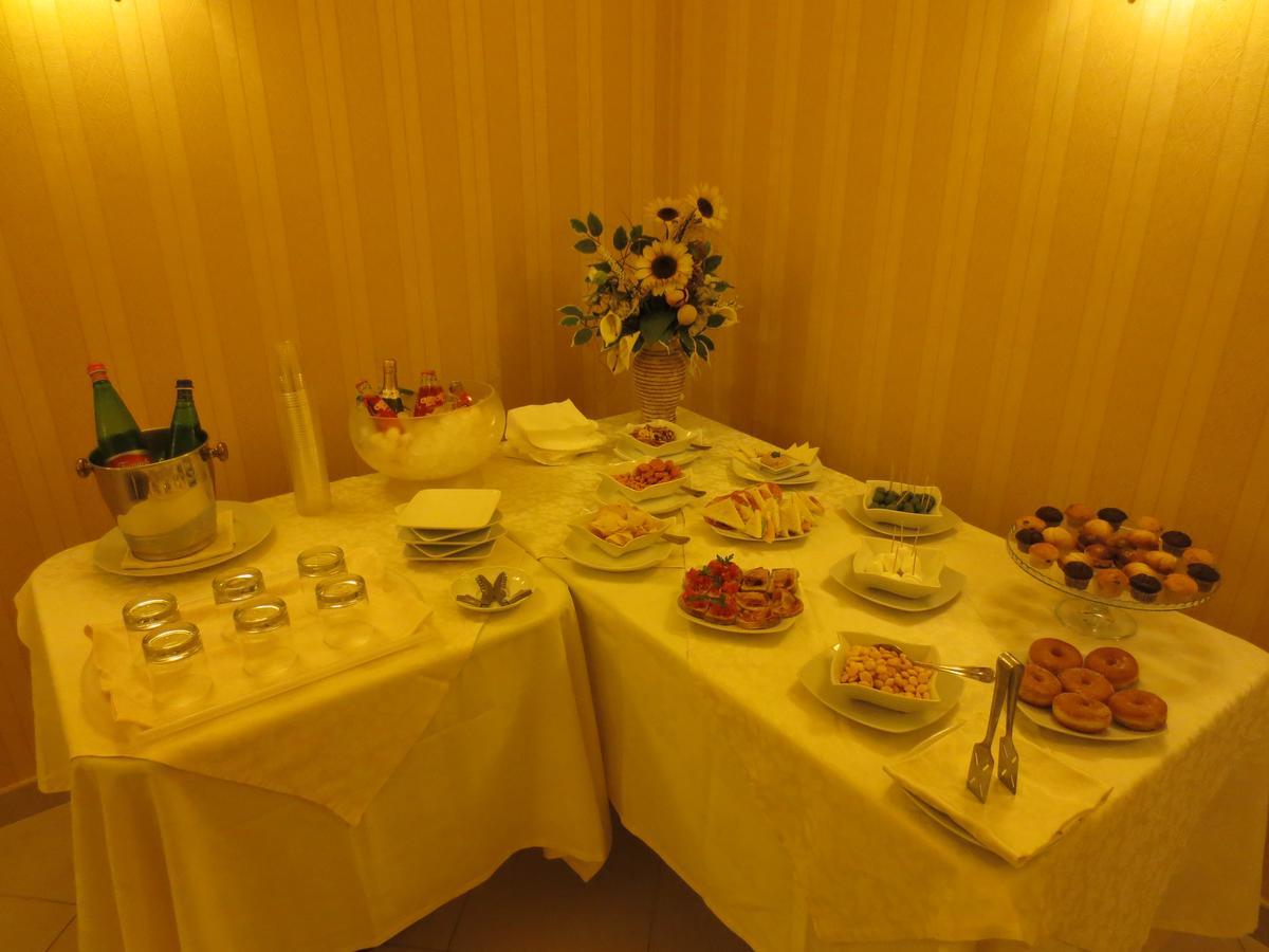 Joyfull Naples