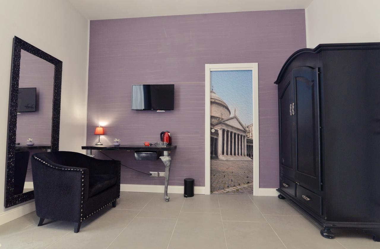 Bed & Breakfast Chiaia Roof 2*