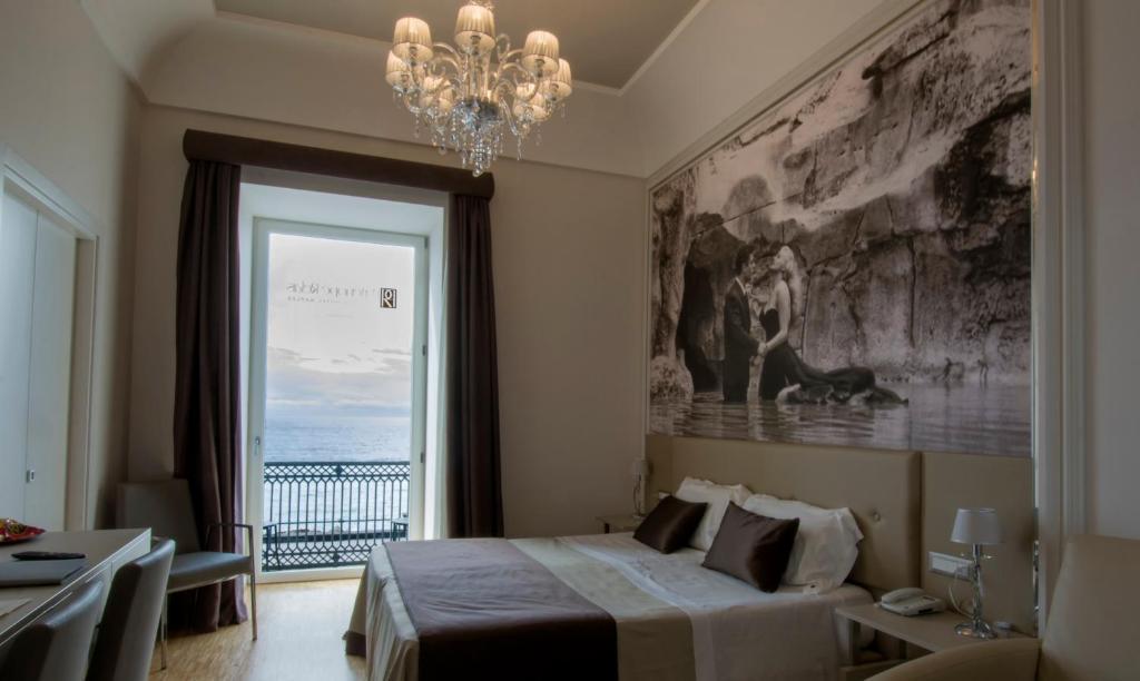 Partenope Relais 4*