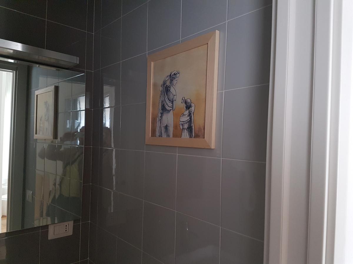 Le Stanze Di Piazza Dei Martiri 5*