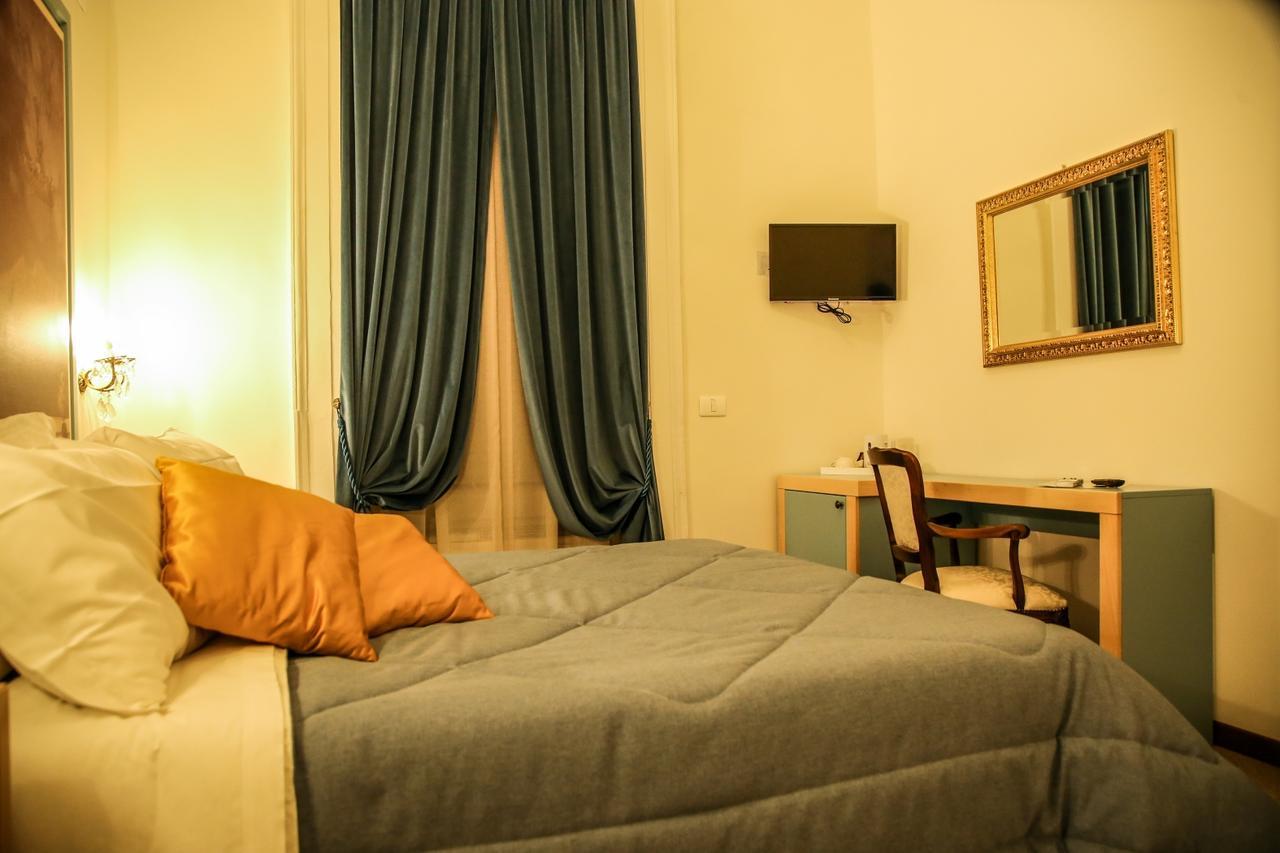 Bed & Breakfast La Bella Naples