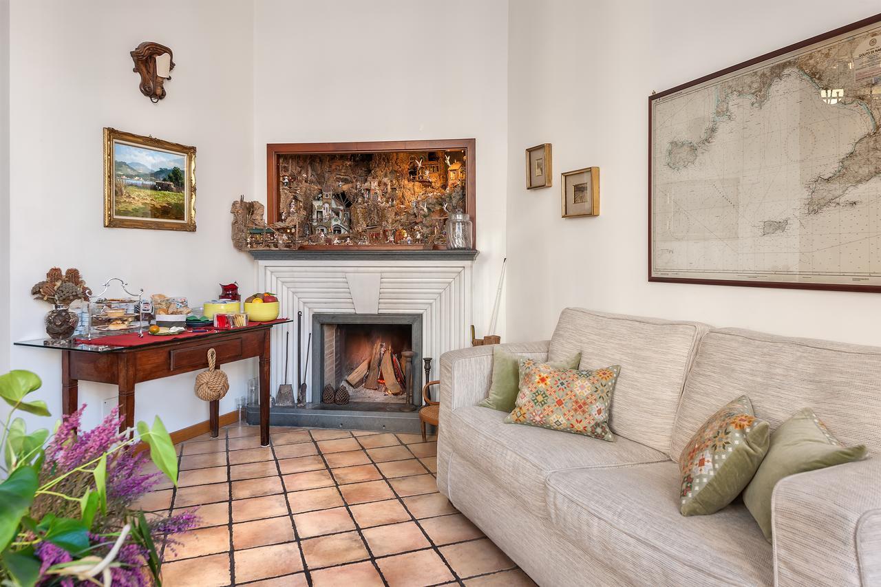 Weekend A Napoli Bed & Breakfast 3*