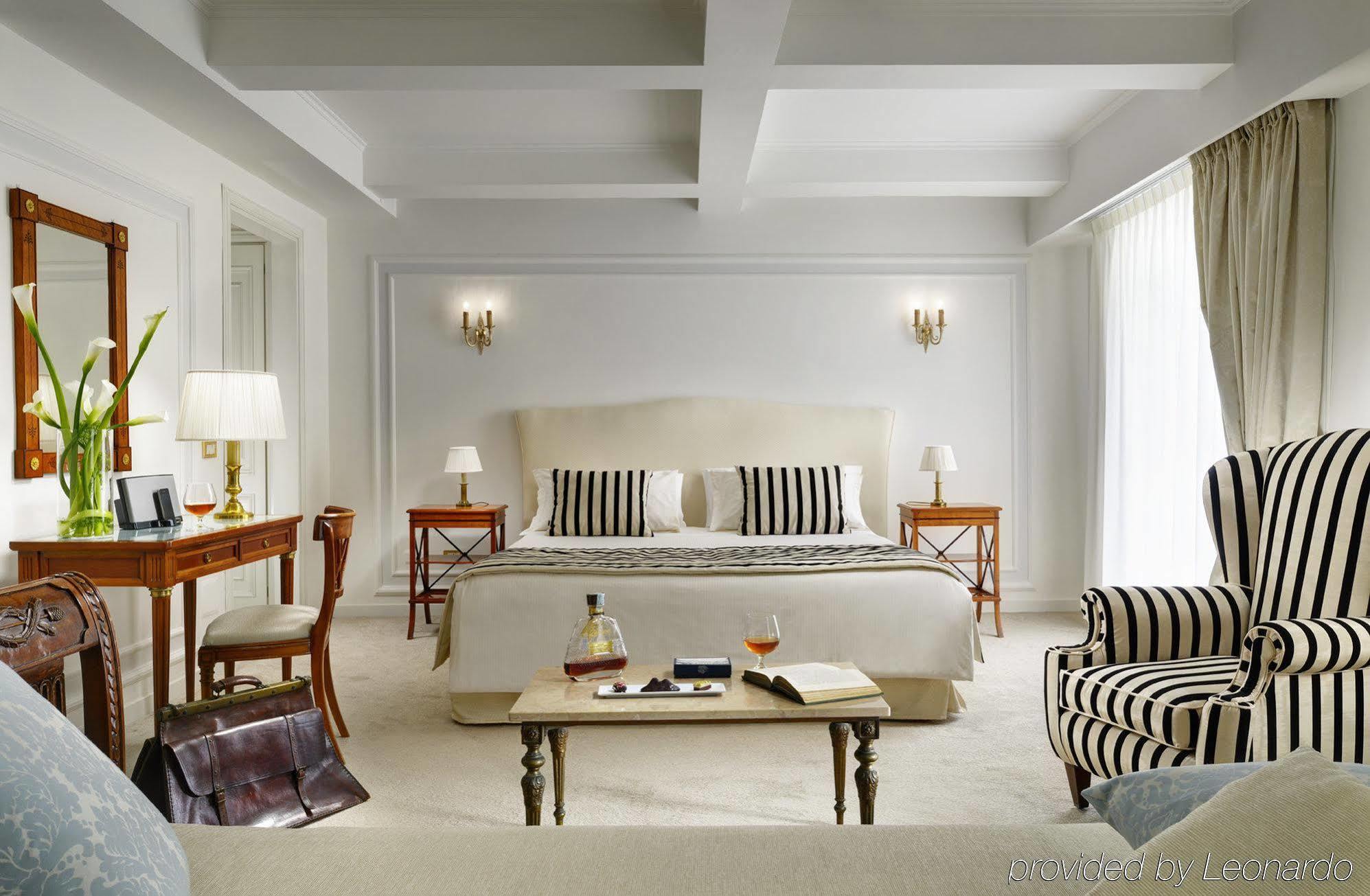 Grand Parker's 5* Naples
