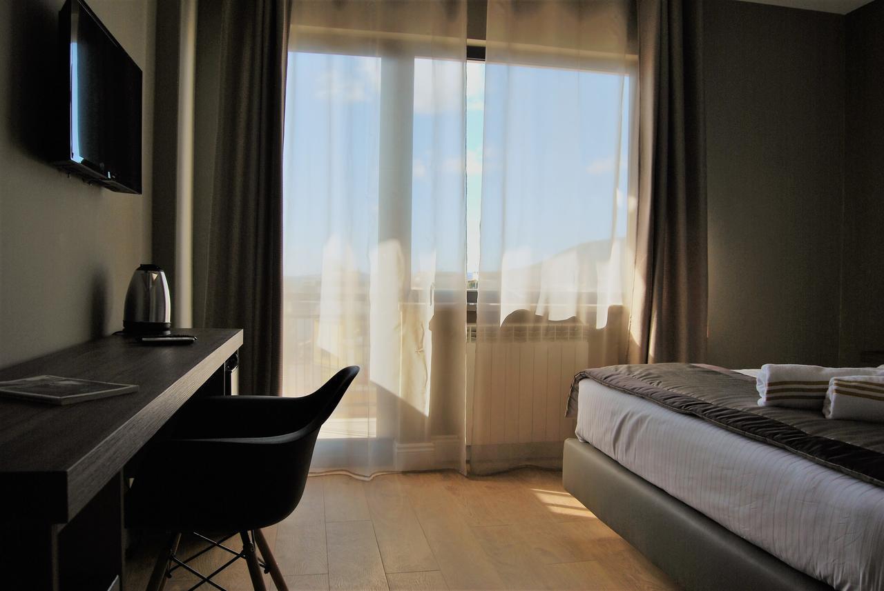 7th Floor 3* Naples