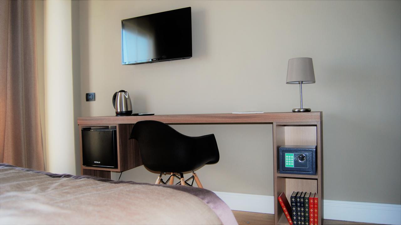 7th Floor 3* Naples